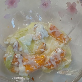 薄焼き卵☆アーモンド☆水切りヨーグルトサラダ